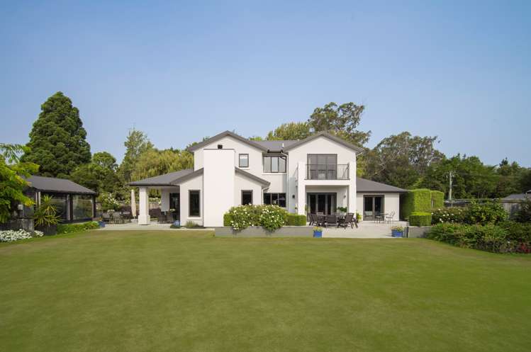 20 Saint John Street Southbridge_20