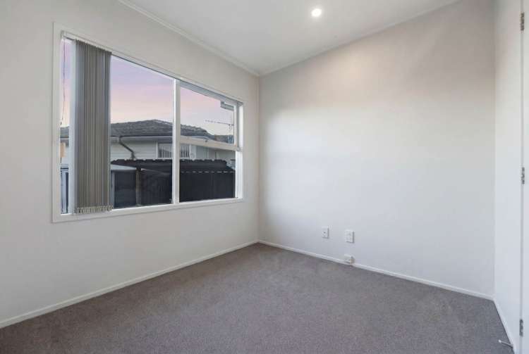 66 Sunlands Drive Manurewa_23