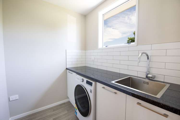 327a Westminster Avenue Tamatea_10