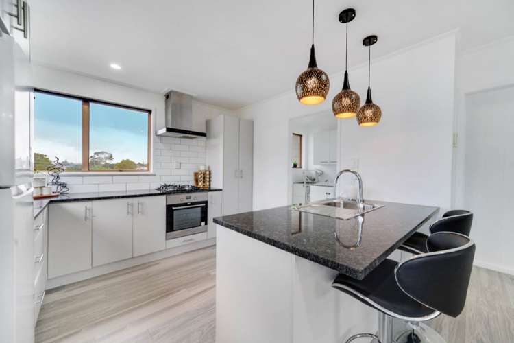 33 Catkin Crescent Papatoetoe_6