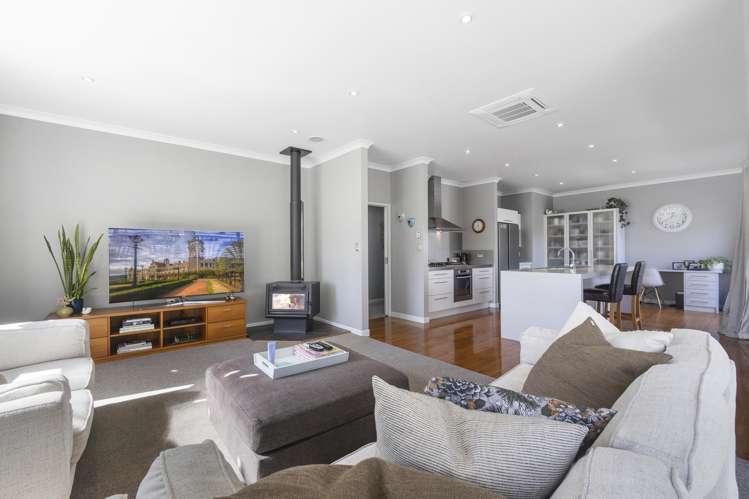 9 Huia Street Matamata_12