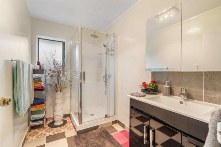 2/27 Wai Iti Place Clendon Park_9