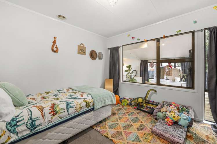 11 Browning Crescent Owhata_9