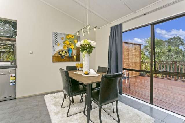 2/96a Birkdale Road Birkdale_4