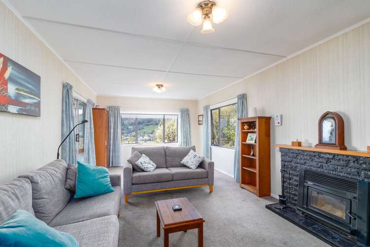 61 Jenner Road Toi Toi_5