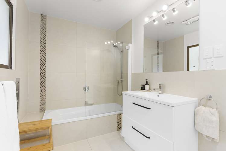 17a Hillcrest Road Hatfields Beach_18