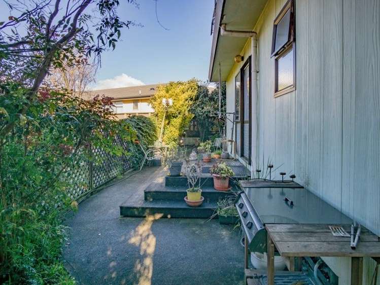 2/69 Beach Road Tahunanui_7