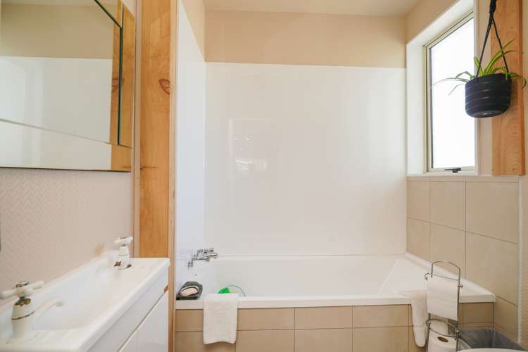 21 Ballantrae Street Wallacetown_13