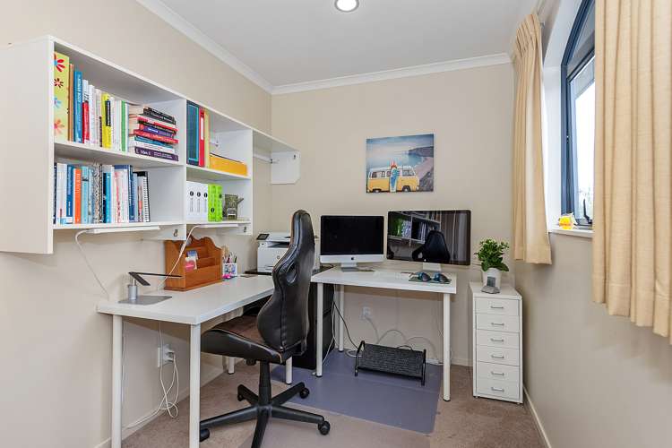 7 Portobello Way Huntington_13