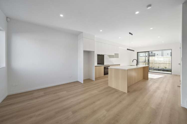 10-12 Clendon Place Manurewa_29