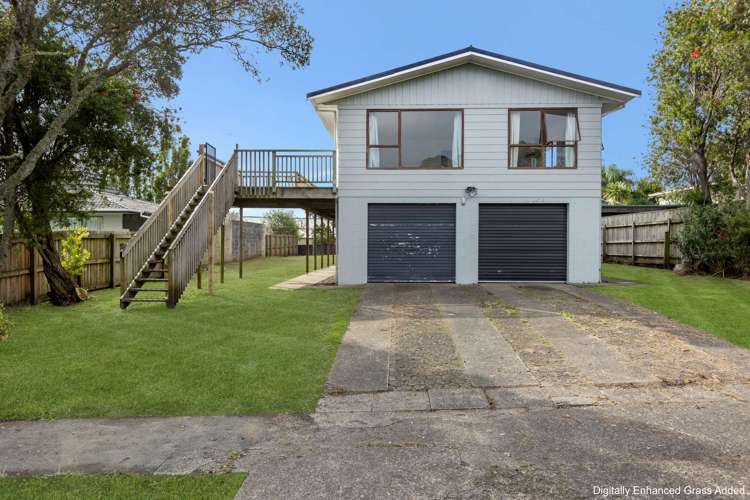 25 Norman Senn Avenue_0