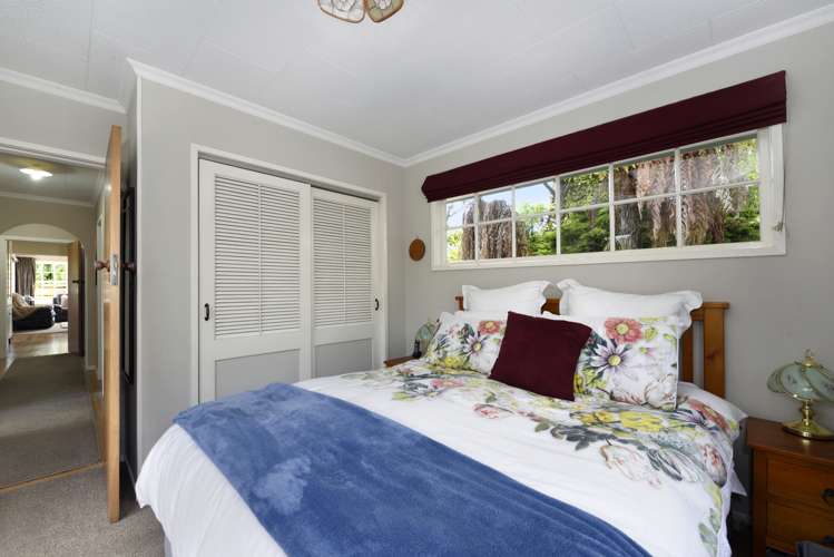 35 The Ridgeway Enner Glynn_11