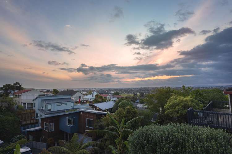 16 McCahill Views Botany Downs_13