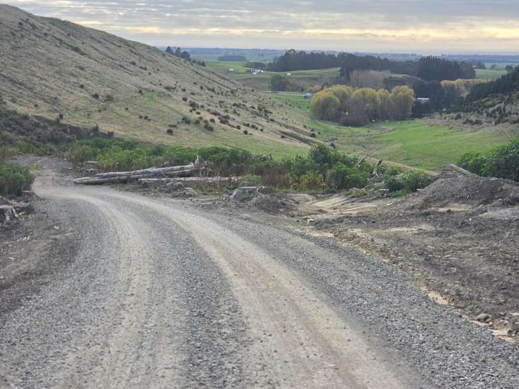 Broad Gully Road Ikawai_13