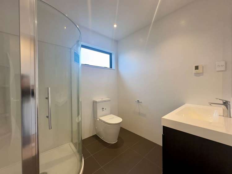 6 Henry Lloyd Place Millwater_8