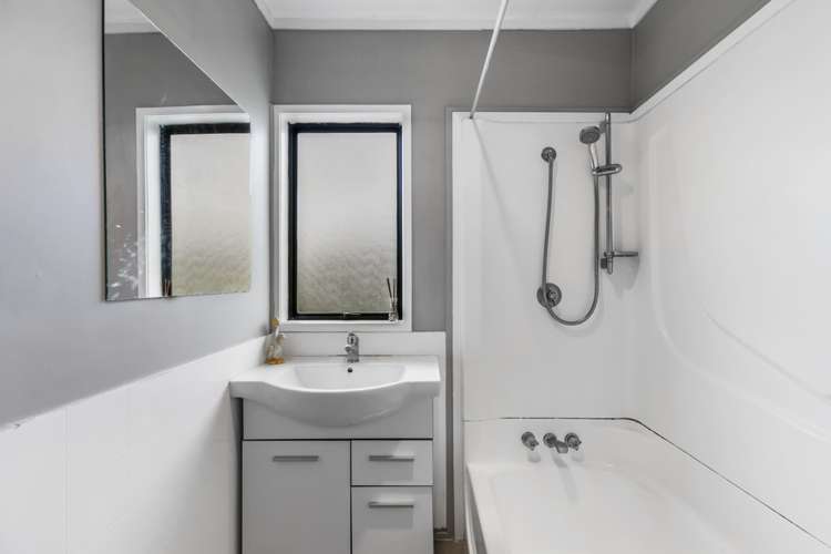 32 Beach Road Te Atatu Peninsula_13