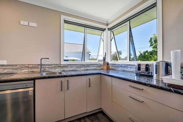 63 Domett Street Waitara_9