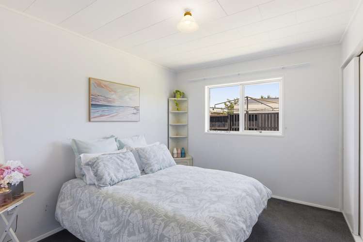 2 Cypress Grove Paraparaumu_25