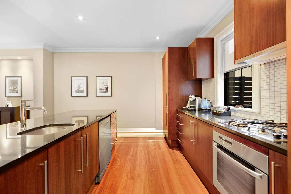 32/96 Fernhill Road_3