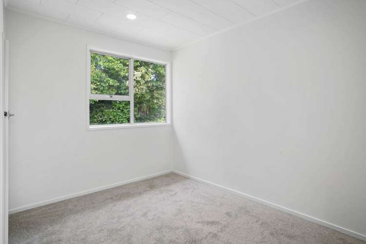 45 Universal Drive Henderson_8