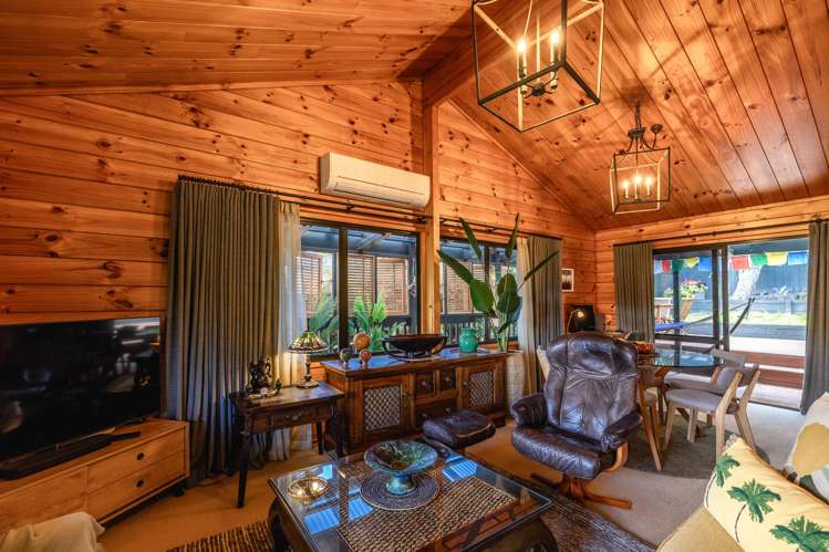 40 Ridge Road Oneroa_1