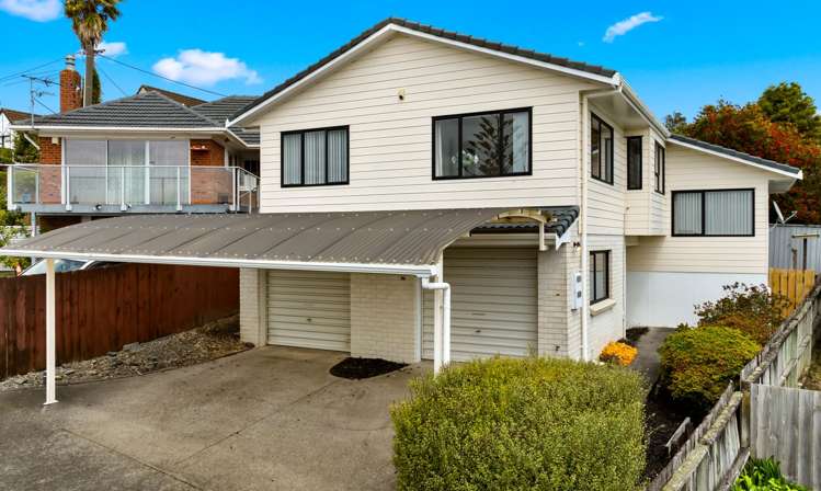 2/9 Hogans Road Glenfield_0