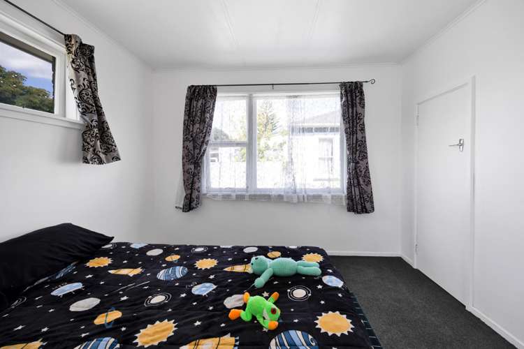 15a Pratt Street Waitara_8