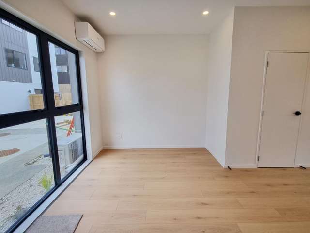 64E Triangle Road 11410_4