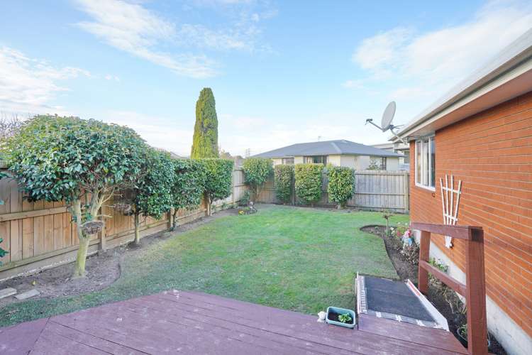 2/10 O'Briens Road Sockburn_14