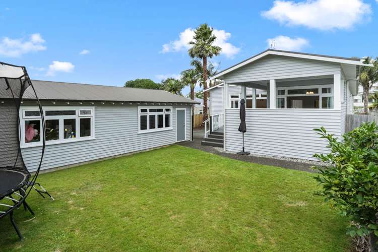 37 Hollywood Avenue Epsom_2