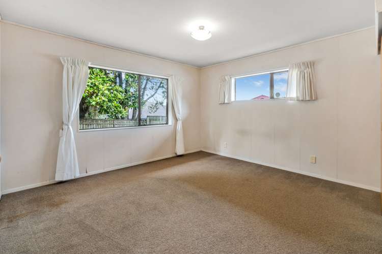 3/2 Channing Crescent Botany Downs_9