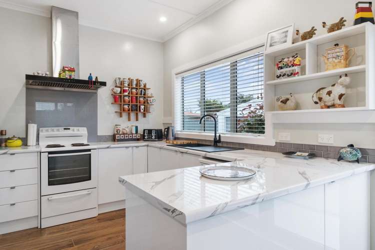 16 High Street Tirau_19