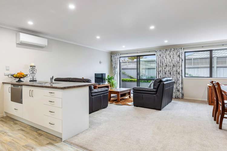 142A Howick Road_5