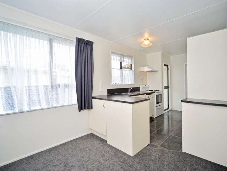 10 Okato Place Masterton_14