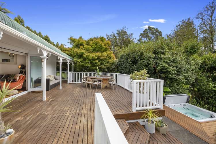 160A Frankley Road Frankleigh Park New Plymouth Houses for Sale