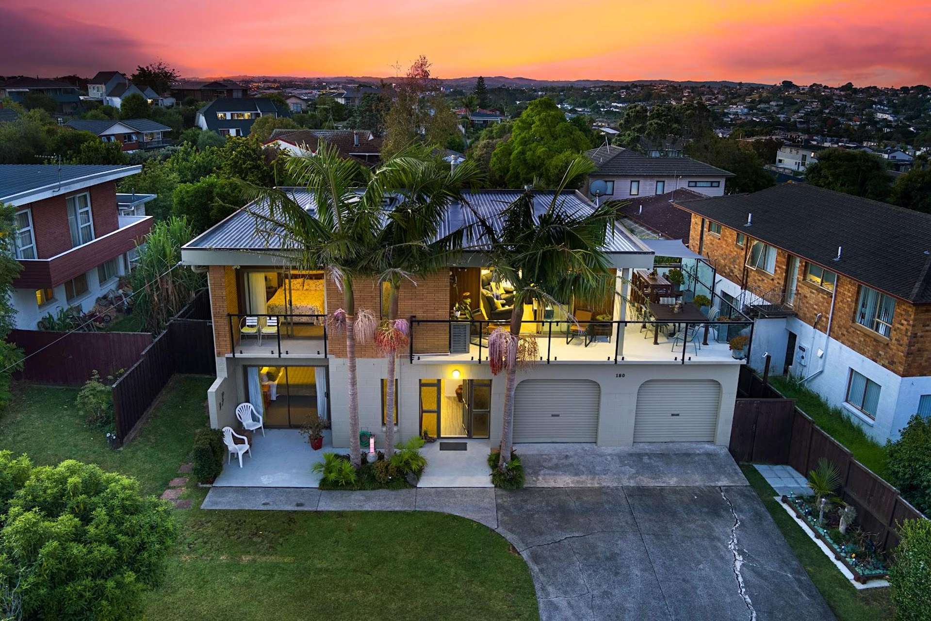 180 Royal Road Massey_0