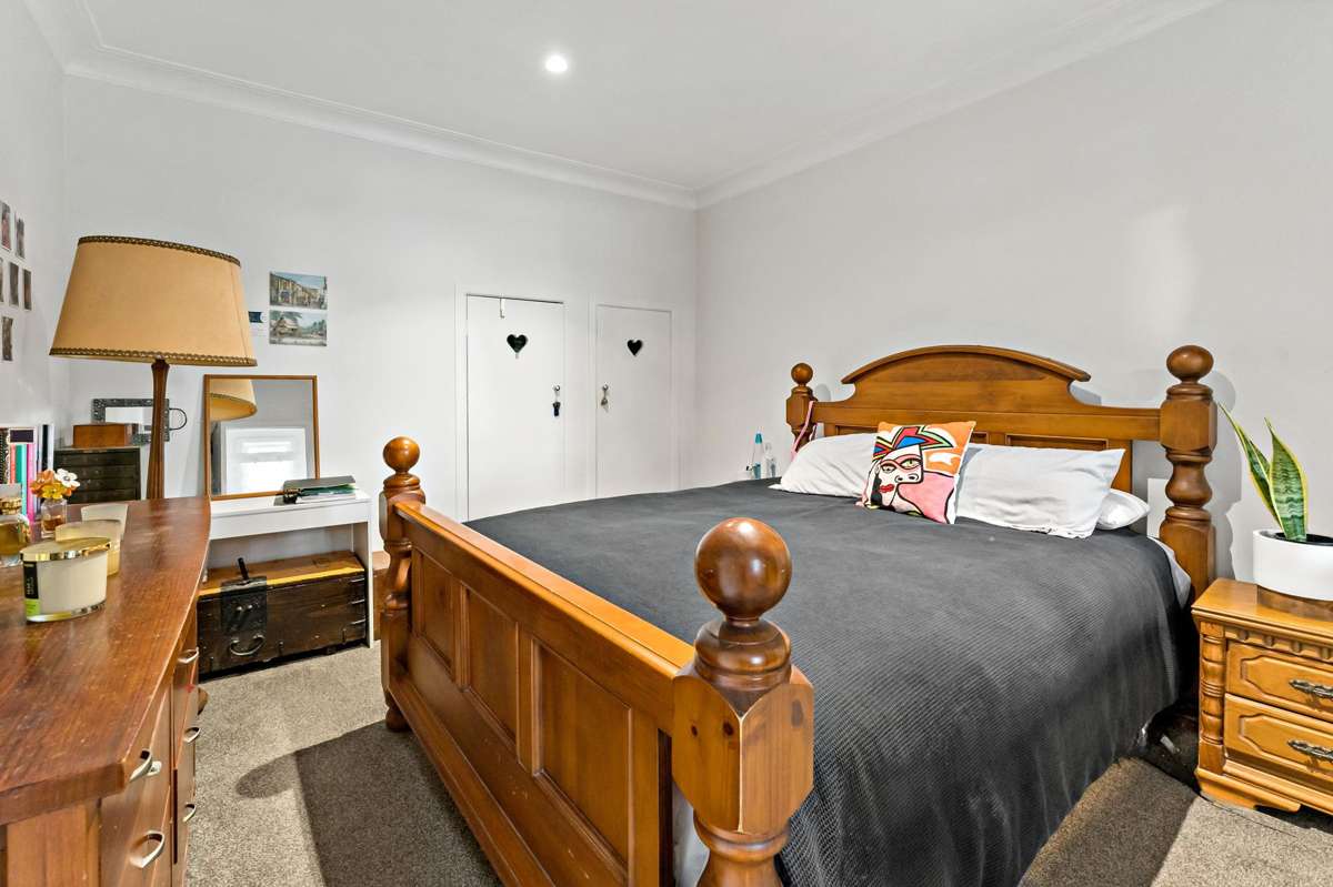 2/886 Dominion Road_1