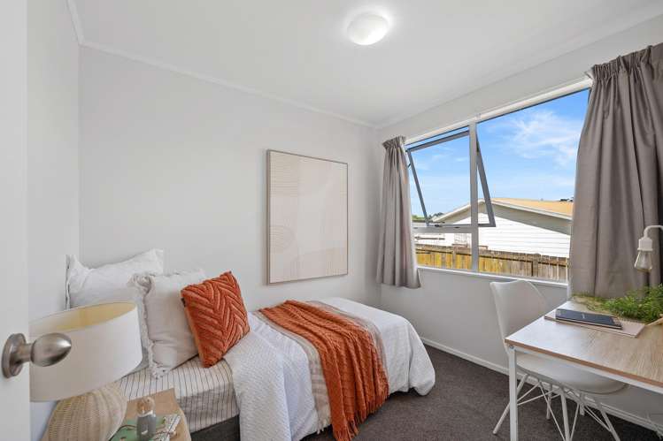 8 Childers Road Ranui_15