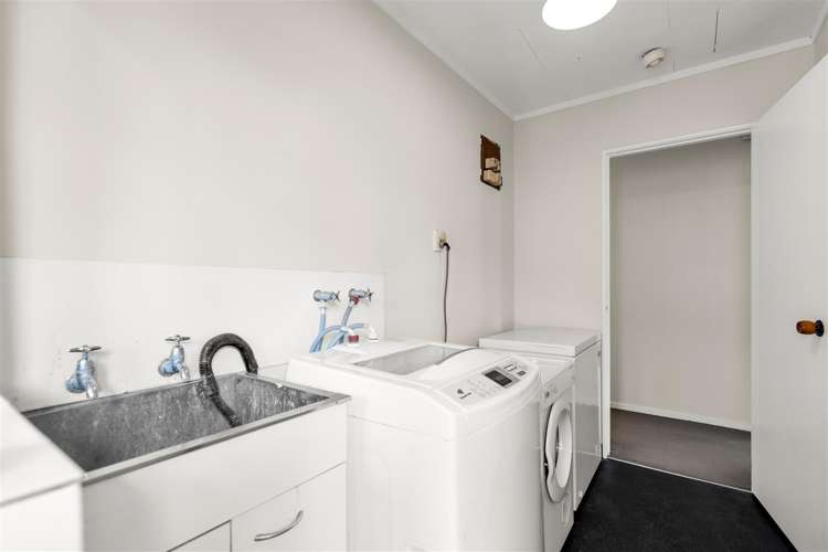 17 Bishoprick Crescent Te Puke_12