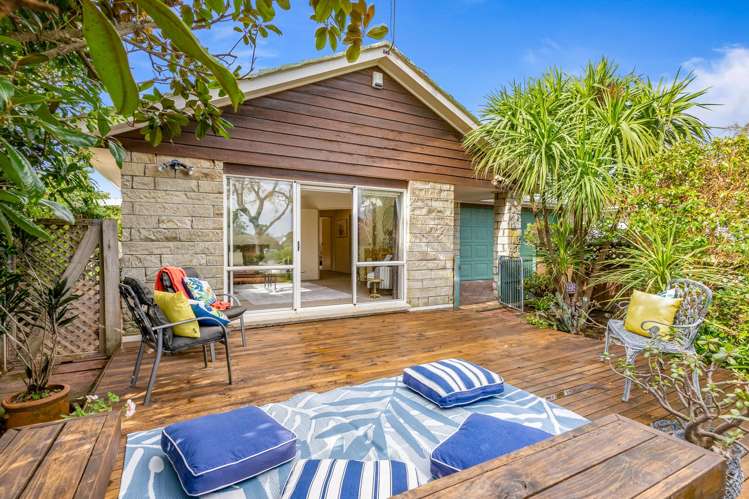 41 Headcorn Place Botany Downs_5