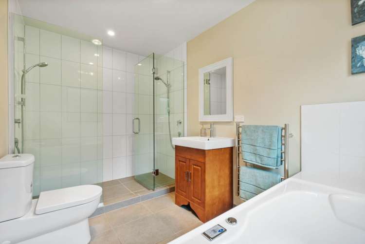 71 The Circle Manly_17