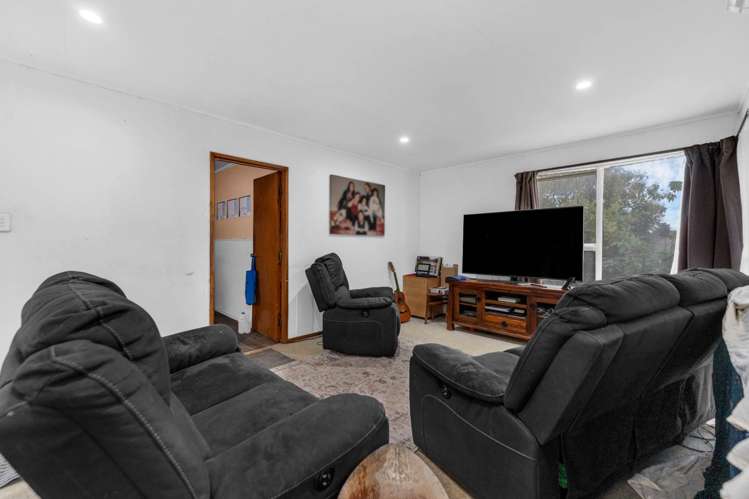 84 Ferndown Avenue Papatoetoe_5