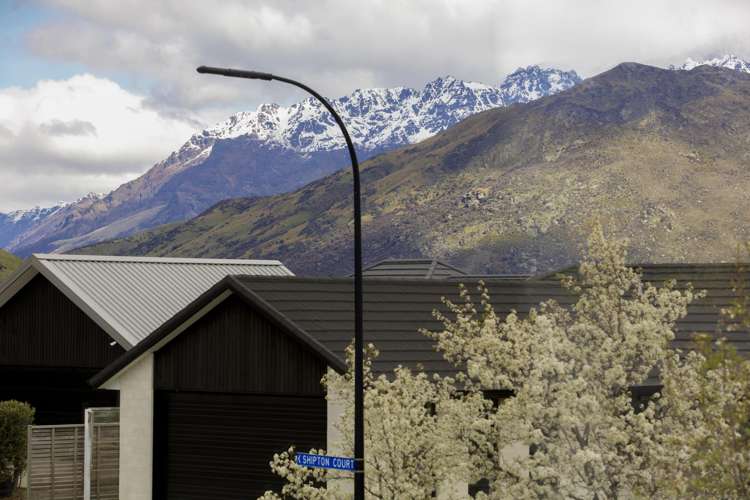 2 Marston Road Lower Shotover_12