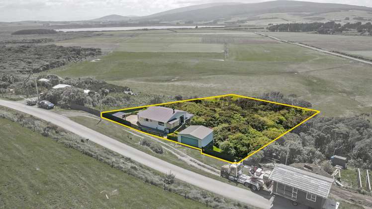 42 & 44 Bungalow Hill Road Colac Bay_28