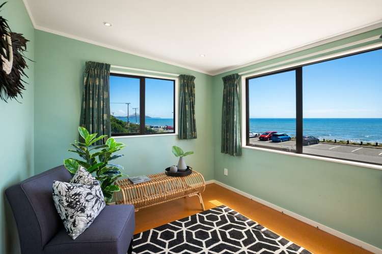 138 The Parade Paekakariki_21