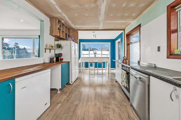 44 Russley Road Russley_7