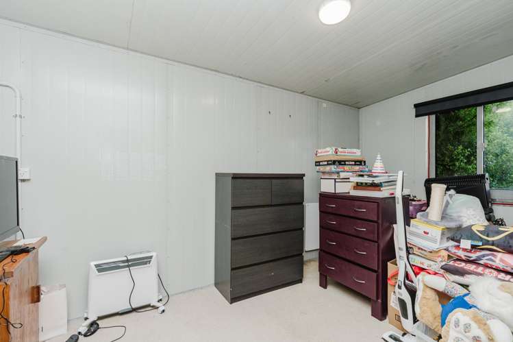 17 Kentucky Crescent Nawton_17