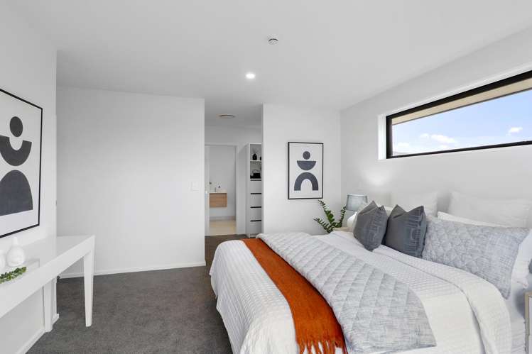 60 Halpin Drive Lincoln_15