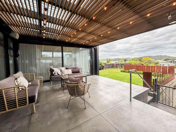 3/2 Mahana Place Raglan_16