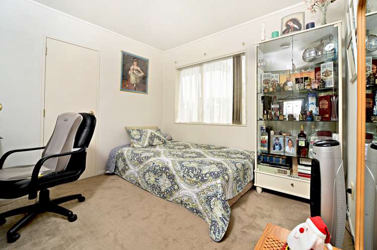 5 Camberley Court Manurewa_11